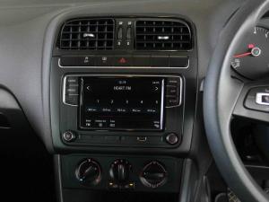 Volkswagen Polo Vivo hatch 1.4 Comfortline - Image 13