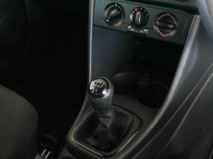 Volkswagen Polo Vivo hatch 1.4 Comfortline - Image 14