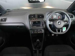 Volkswagen Polo Vivo hatch 1.4 Comfortline - Image 8