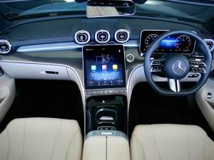 Mercedes-Benz CLE CLE200 cabriolet AMG Line - Image 12