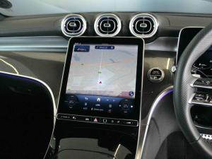 Mercedes-Benz GLC GLC220d 4Matic Avantgarde - Image 12