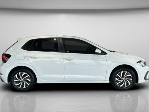 Volkswagen Polo hatch 1.0TSI - Image 4