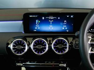 Mercedes-Benz CLA CLA200 Progressive - Image 10