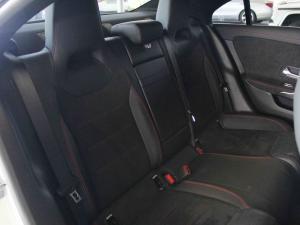 Mercedes-Benz CLA CLA200 Progressive - Image 16