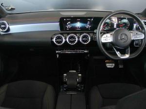 Mercedes-Benz CLA CLA200 Progressive - Image 19