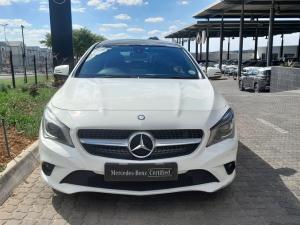 Mercedes-Benz CLA200 Urban automatic - Image 2