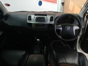 Toyota Hilux 3.0D-4D double cab 4x4 Raider Legend 45 auto - Image 6