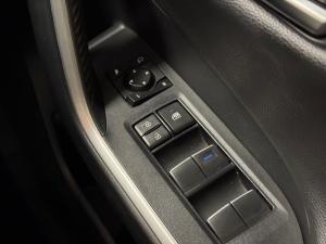 Toyota RAV4 2.0 VX - Image 26