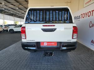 Toyota Hilux 2.4GD-6 double cab 4x4 Raider auto - Image 5