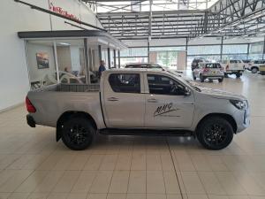 Toyota Hilux 2.4GD-6 double cab 4x4 Raider auto - Image 9
