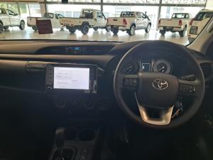 Toyota Hilux 2.4GD-6 double cab 4x4 Raider auto - Image 13