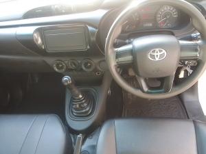 Toyota Hilux 2.4GD single cab S (aircon) - Image 6