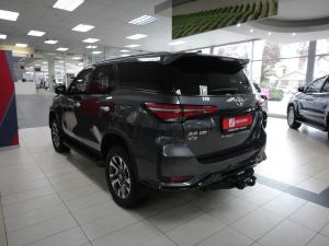 Toyota Fortuner 2.8GD-6 VX - Image 10