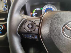Toyota Corolla Cross 1.8 Hybrid XS - Image 9