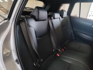 Toyota Corolla Cross 1.8 Hybrid XS - Image 18
