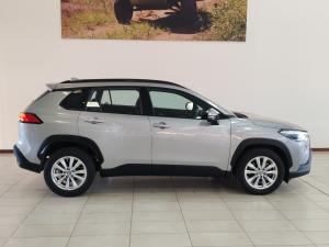 Toyota Corolla Cross 1.8 Hybrid XS - Image 3