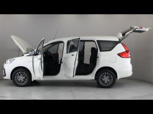 Toyota Rumion 1.5 TX auto - Image 12