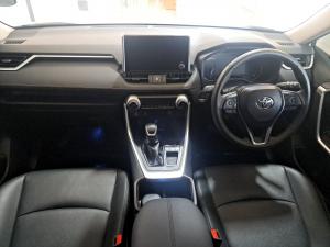 Toyota RAV4 2.0 VX - Image 6