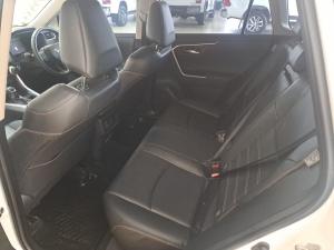 Toyota RAV4 2.0 VX - Image 8