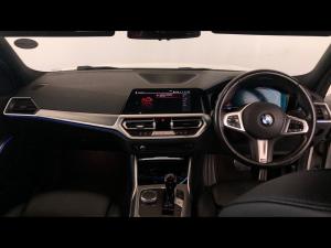 BMW 3 Series 318i M Sport - Image 12