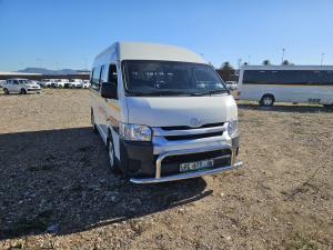 Toyota Hiace 2.5D-4D Ses-fikile 16-seater - Image 4