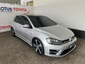 Volkswagen Golf R auto - Image 1
