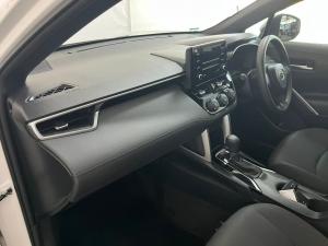 Toyota Corolla Cross 1.8 Hybrid XS - Image 7
