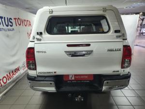 Toyota Hilux 2.4 GD-6 Raider X 4X4 automaticD/C - Image 5