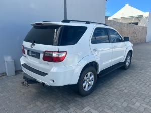 Toyota Fortuner 3.0D-4D - Image 2