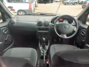Nissan NP200 1.6i safety pack (aircon) - Image 8
