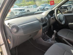 Nissan NP200 1.6i safety pack (aircon) - Image 15