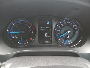 Toyota Hilux 2.8GD-6 double cab 4x4 Legend auto - Image 10