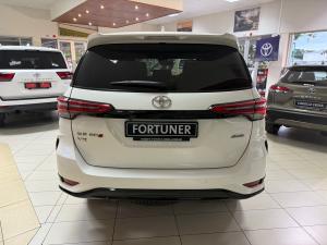 Toyota Fortuner 2.8GD-6 4x4 VX - Image 5