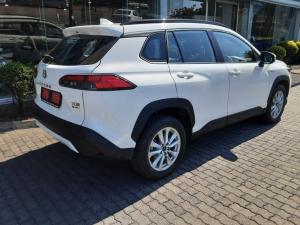 Toyota Corolla Cross 1.8 XS Hybrid - Image 2