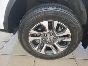 Toyota Fortuner 2.4GD-6 Raised Body automatic - Image 17