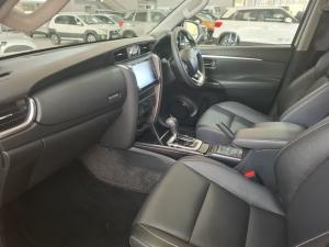 Toyota Fortuner 2.4GD-6 Raised Body automatic - Image 7