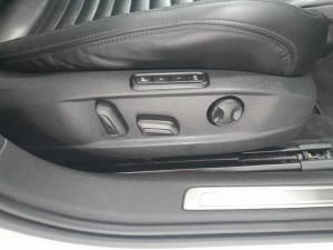 Volkswagen Passat 2.0 TDI Luxury DSG - Image 15