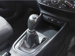 Hyundai i20 1.2 Motion - Image 12