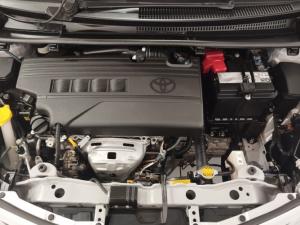 Toyota Yaris 5-door 1.3 XS - Image 14