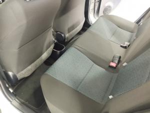 Toyota Yaris 5-door 1.3 XS - Image 8