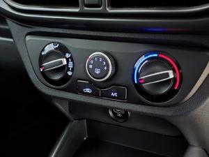 Hyundai Grand i10 1.2 Fluid hatch manual - Image 23