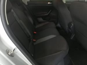 Volkswagen Polo hatch 1.0TSI Life auto - Image 6