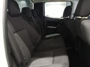 Nissan Navara 2.5dCi double cab titanium - Image 5