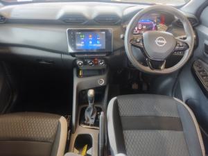 Nissan Magnite 1.0 Turbo Acenta Kuro auto - Image 5