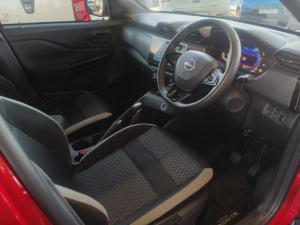 Nissan Magnite 1.0 Turbo Acenta Kuro auto - Image 7