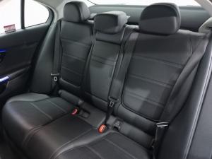 Mercedes-Benz C-Class C220d Avantgarde - Image 5