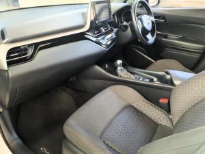 Toyota C-HR 1.2T Plus auto - Image 9