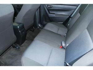 Toyota Corolla Quest 1.8 Plus manual - Image 11