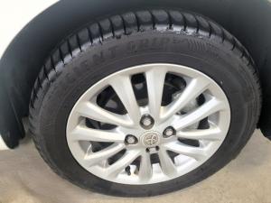Toyota Etios hatch 1.5 Sprint - Image 10