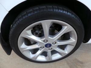 Ford Fiesta 1.0T Trend - Image 11